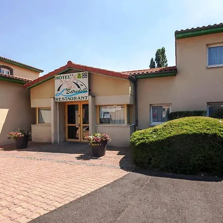 Hotel Logis L'estredelle 2*