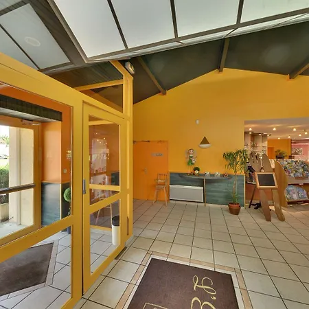 Logis L'estredelle 2*